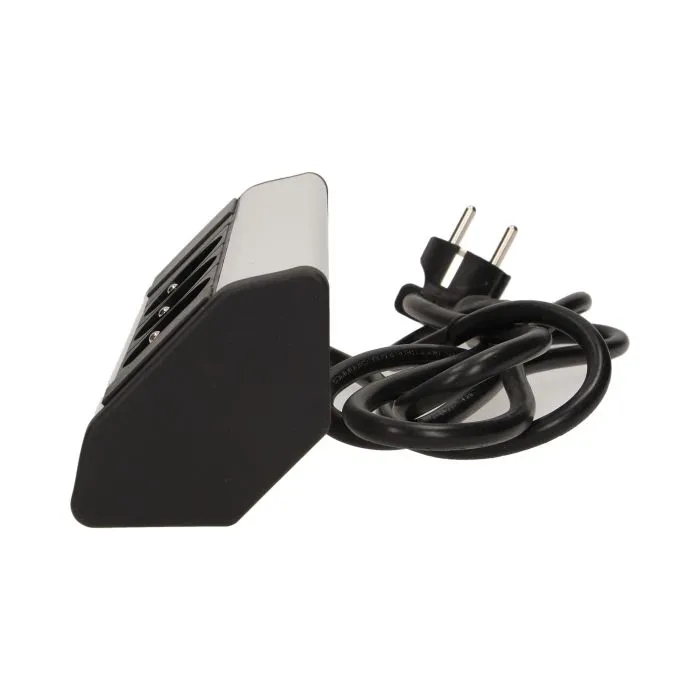 141176 - Furniture socket with 1.8m cable 3 x 230V AC/16A; 3680W; IP20; cabel lenght 1,8 m
