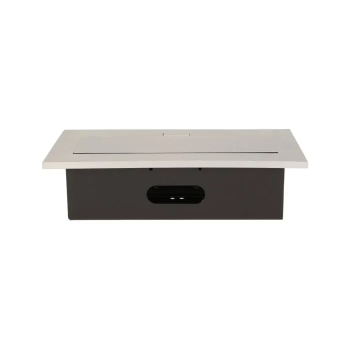 141056 - Recessed furniture socket 2x2P+E with three USB ports (wihout USB-charger), silver power supply: 230V AC / 56-60Hz; maximum load: 3600W; protection rating: IP20; colour: silver