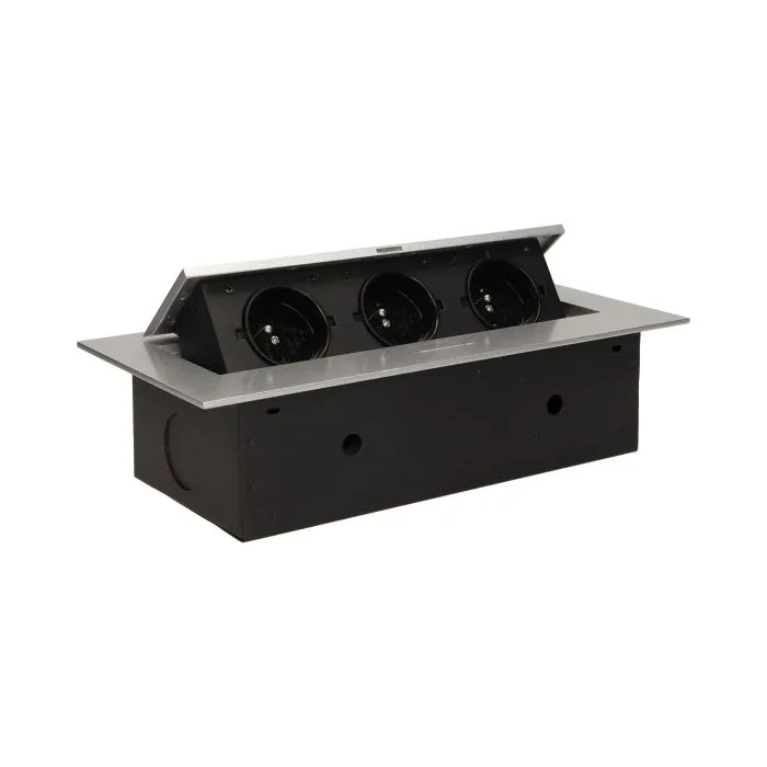 141041 - Recessed furniture socket 3x2P+E, silver power supply: 230V AC, 3x16A, ; maximum load: 3600W; protection rating: IP20;