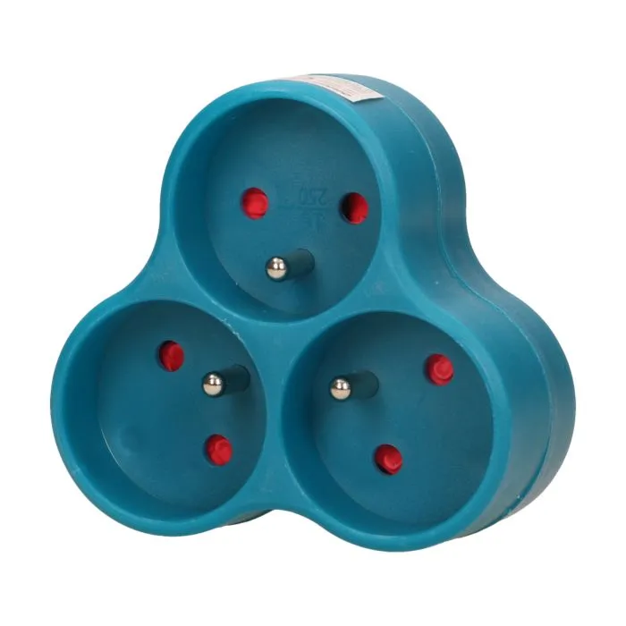 149214- Triple socket outlet, turquoise Three-socket splitter with grounding, suitable for any interior where additional sockets are required.